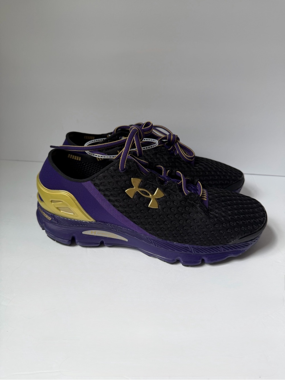 Men’s Size 10 Under Armour SpeedForm Gemini Black Purple Gold New